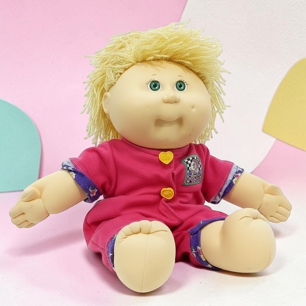 VTG Cabbage Patch Kids Doll 1991 Hasbro Blonde Yarn Hair Green Eyes Pink Outfit